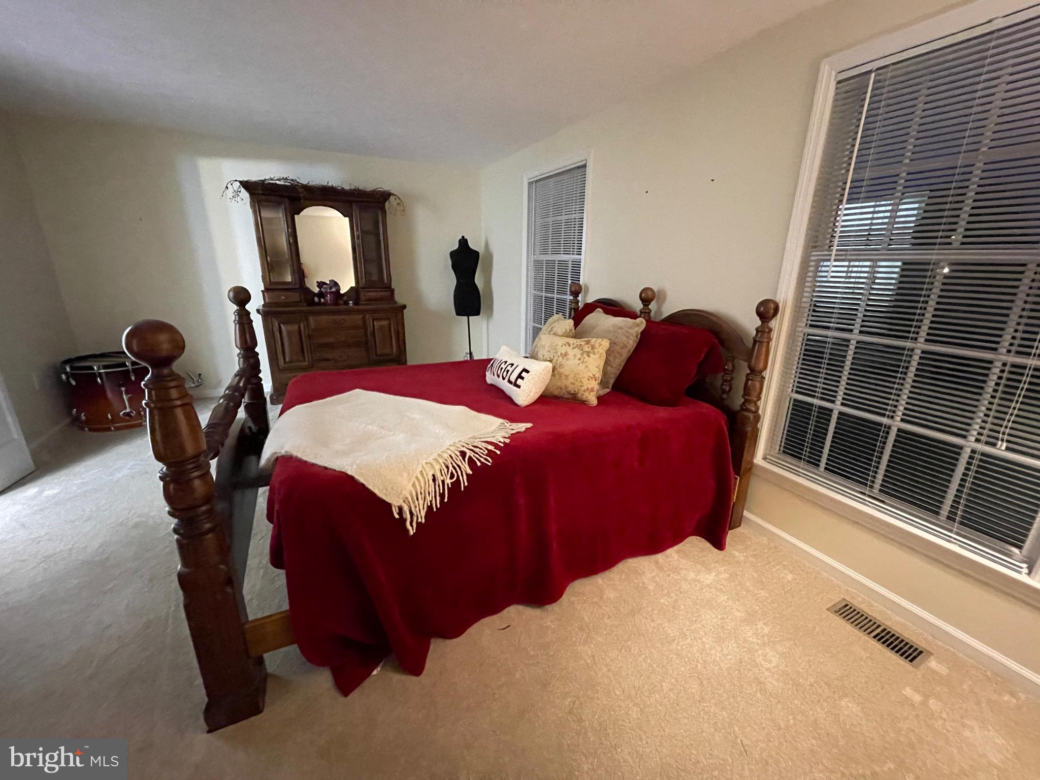 329 Carriage Dr