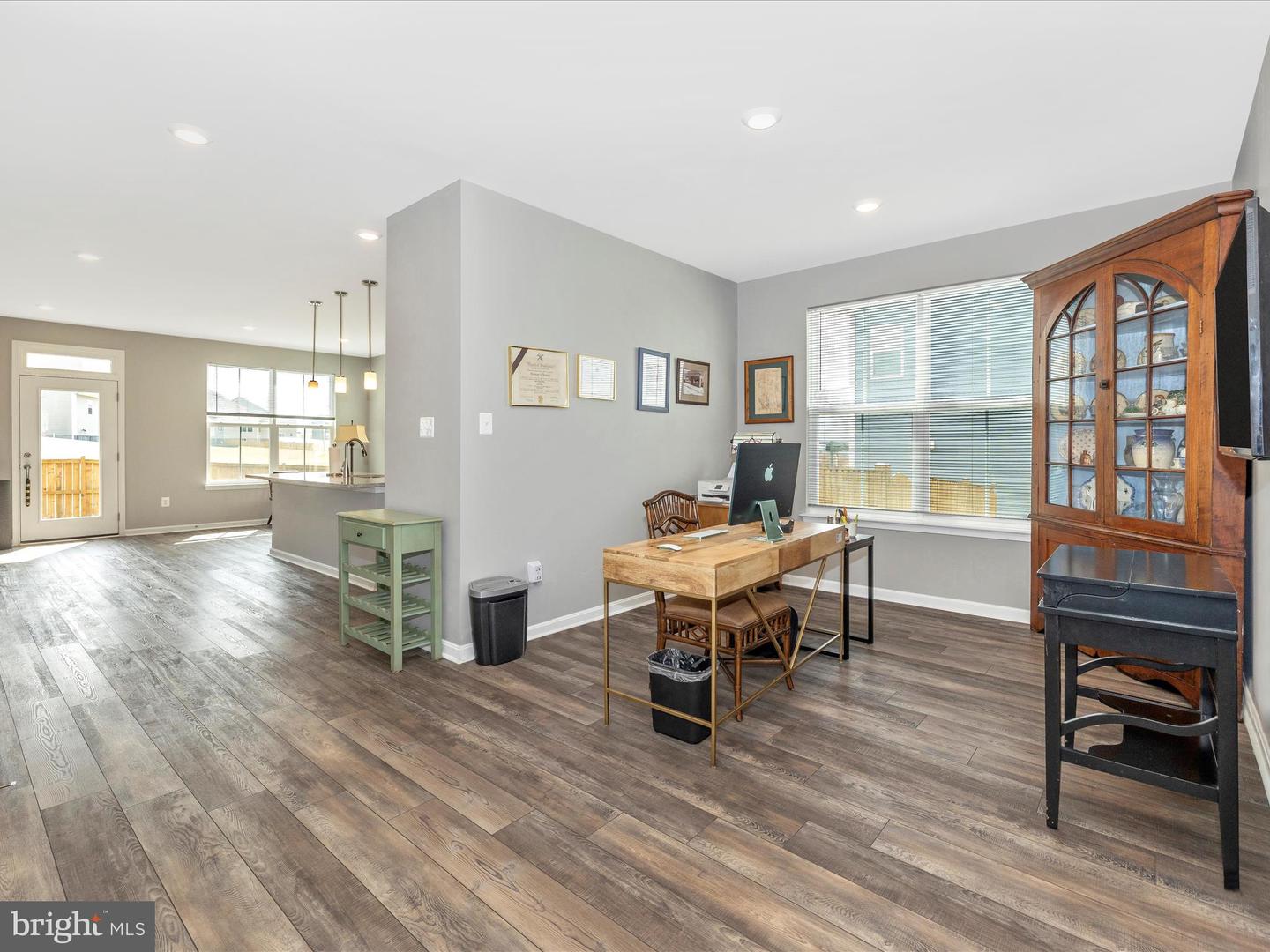 36 Cabots St