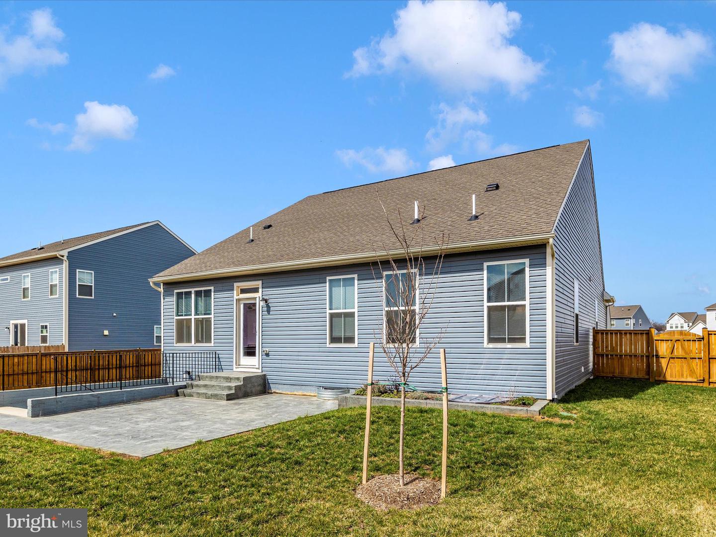 36 Cabots St