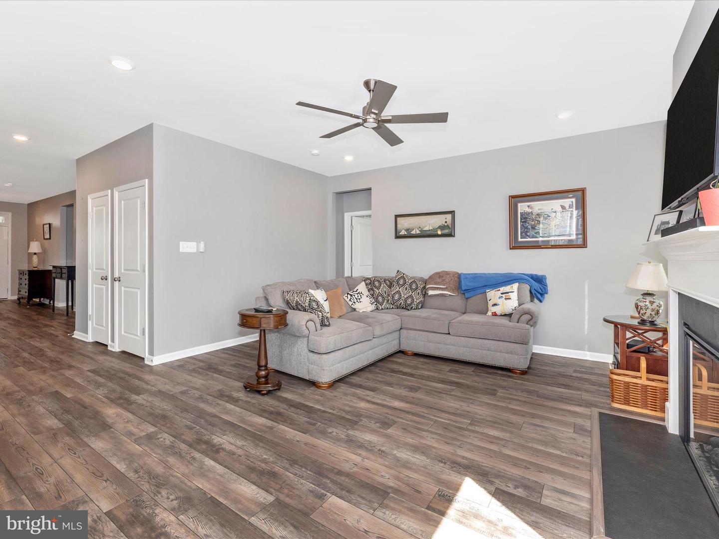 36 Cabots St