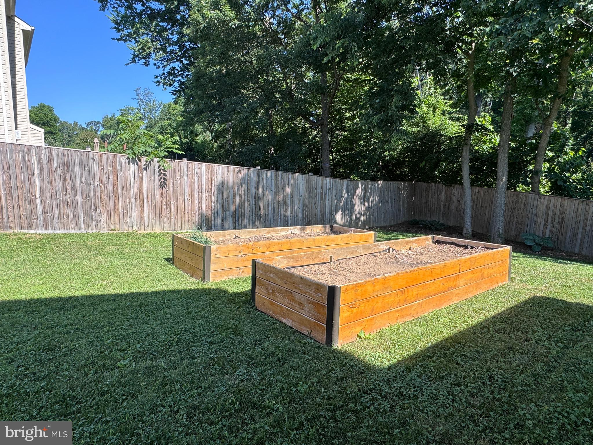 501 MADDEX FARM DRIVE