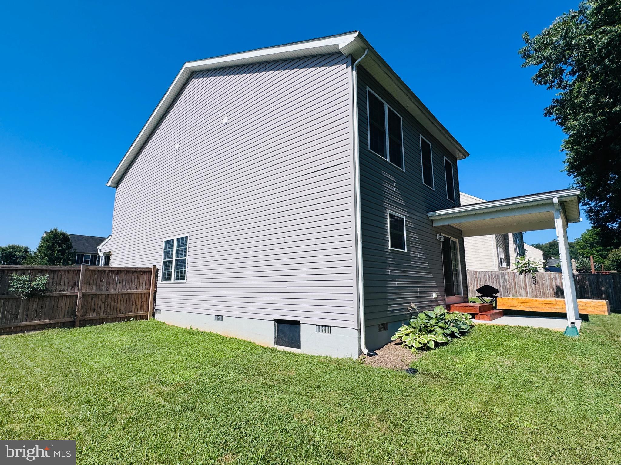 501 MADDEX FARM DRIVE