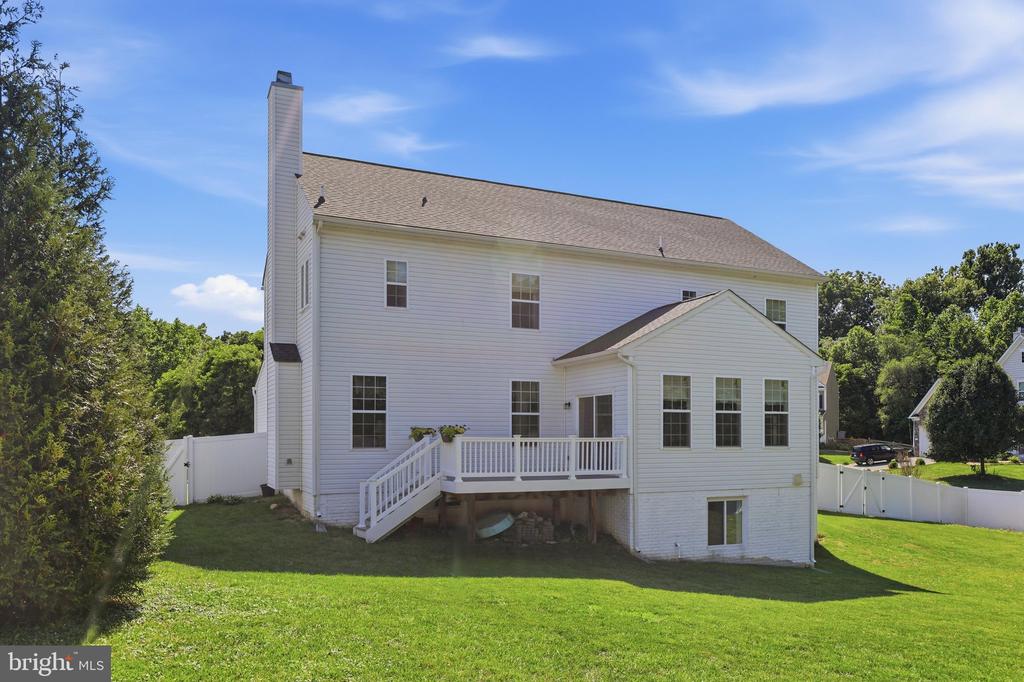 28 STONE RIVER COURT
