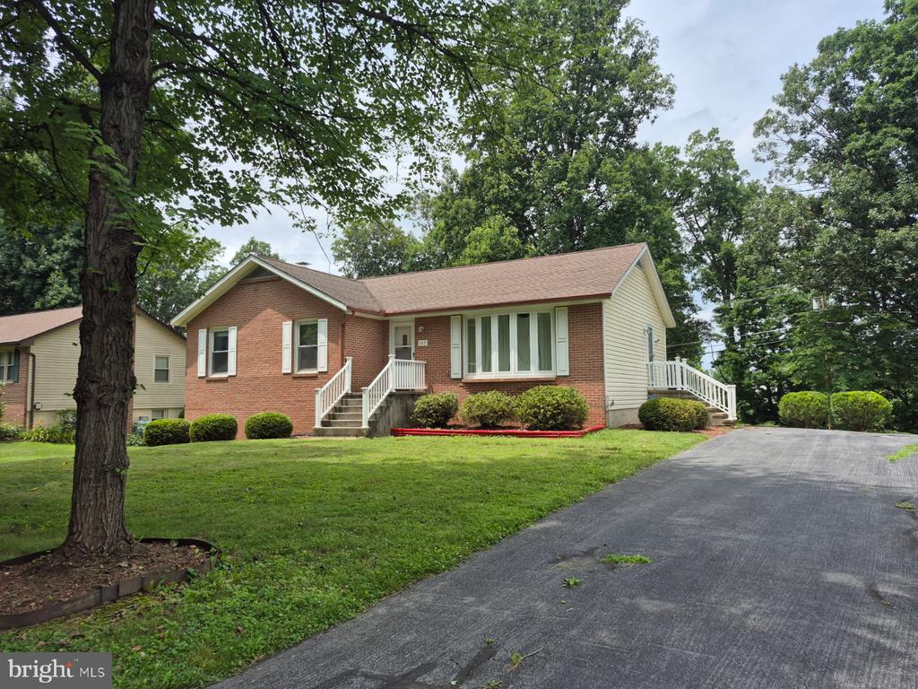 167 PACKETT DRIVE