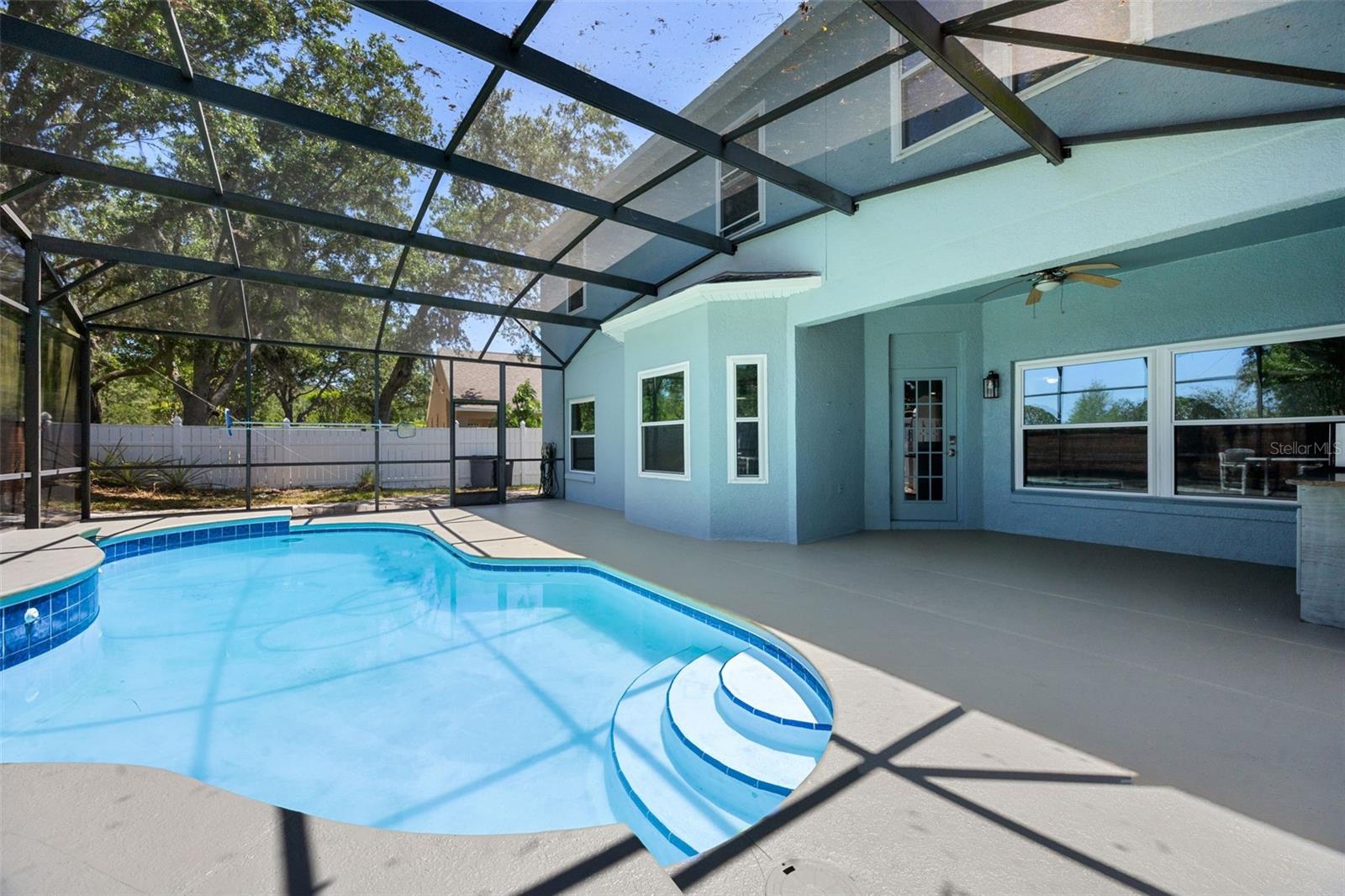 2204 HAMMOCK MOSS DR