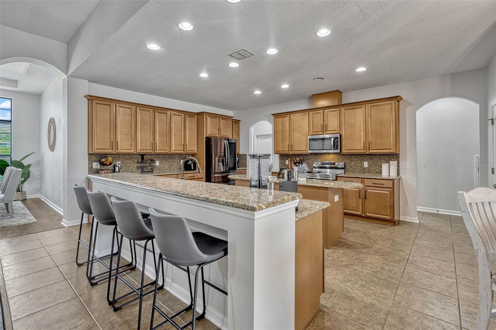 17106 GUILFORD CT