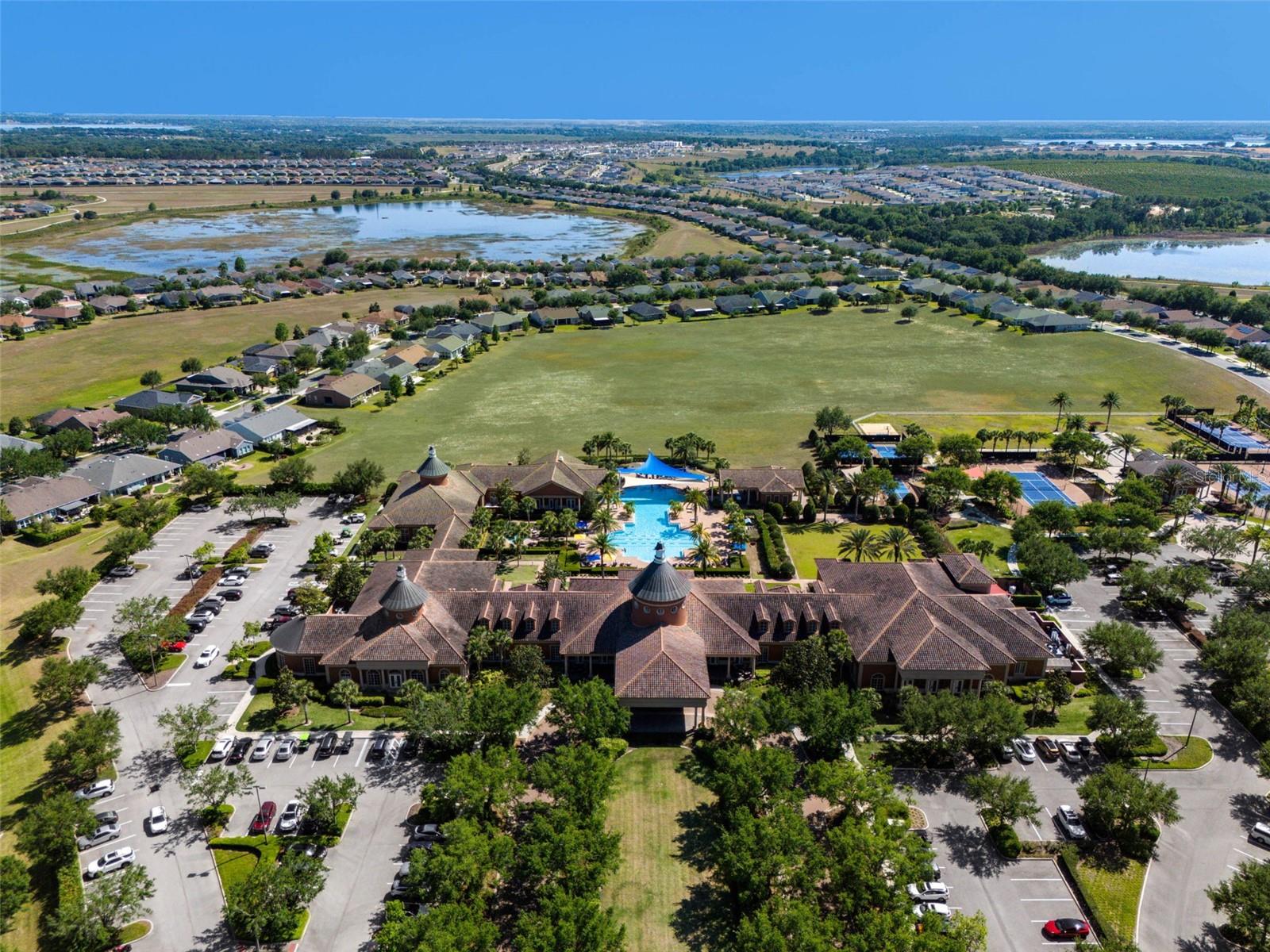 115 CRESCENT MOON DR