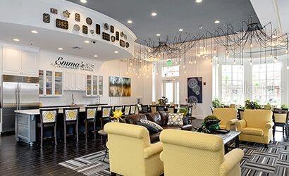 115 CRESCENT MOON DR