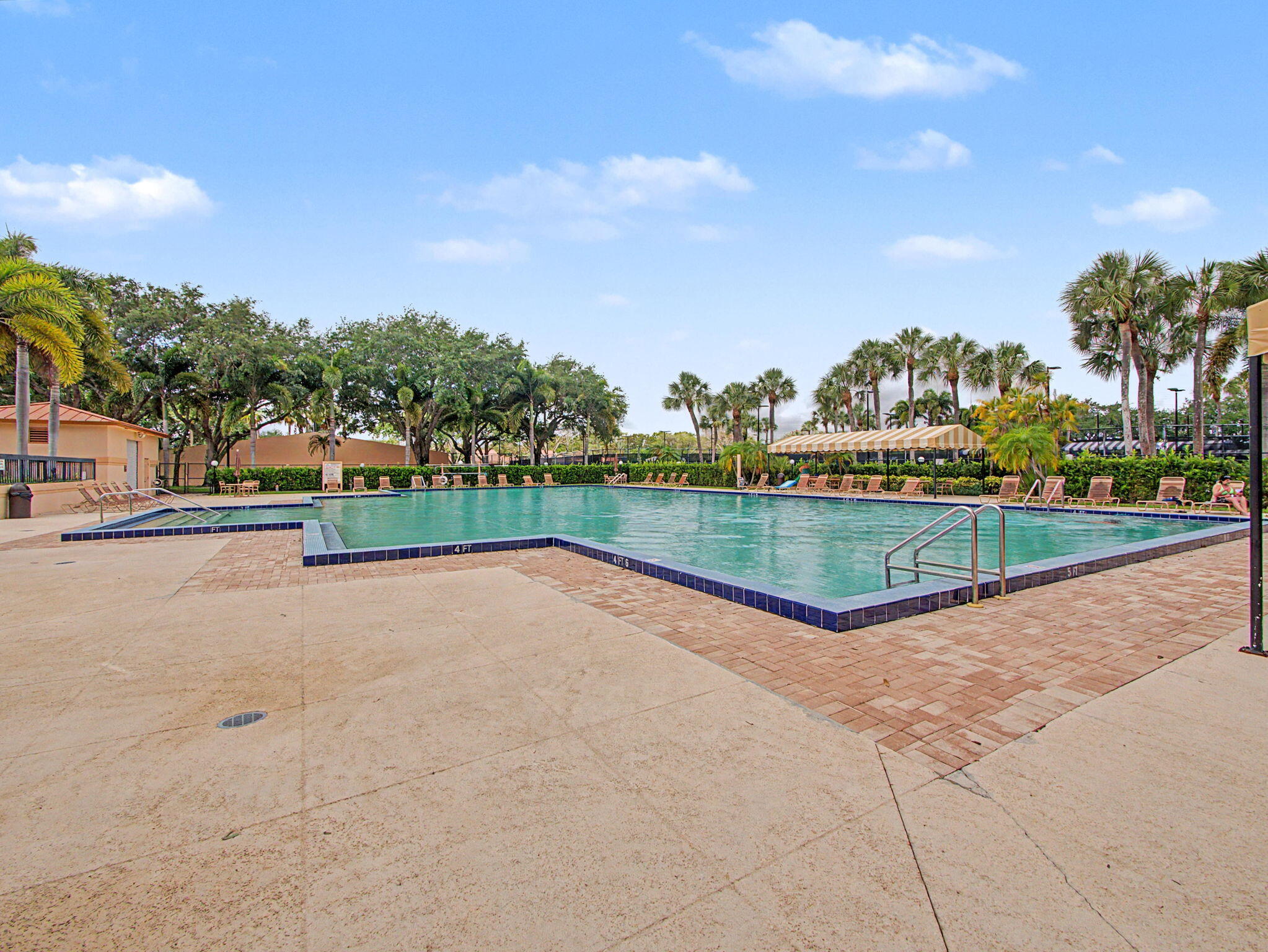 2631 Mohawk Circle