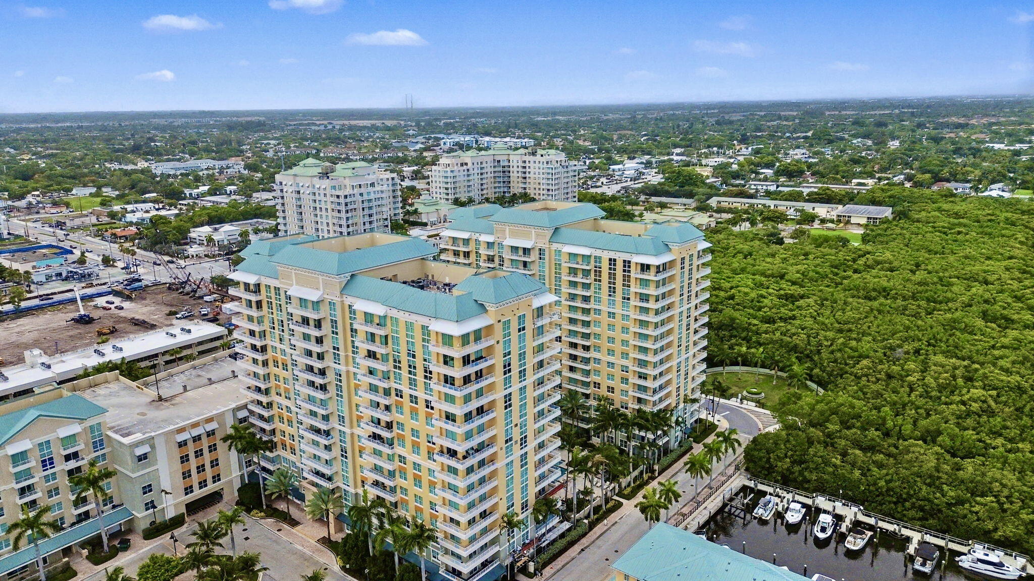 625 Casa Loma Boulevard 1402