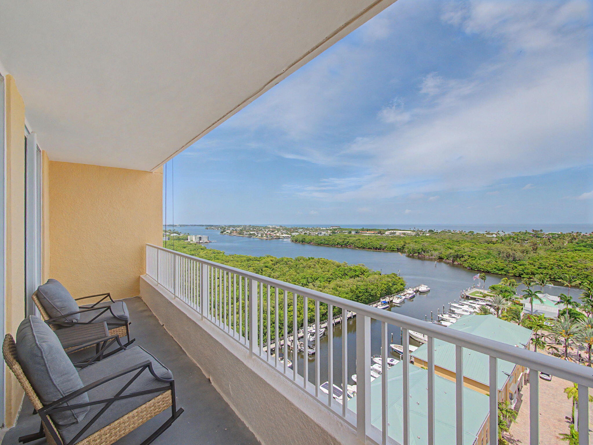625 Casa Loma Boulevard 1402