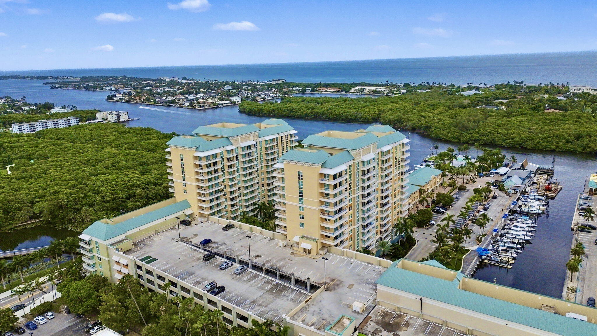 625 Casa Loma Boulevard 1402