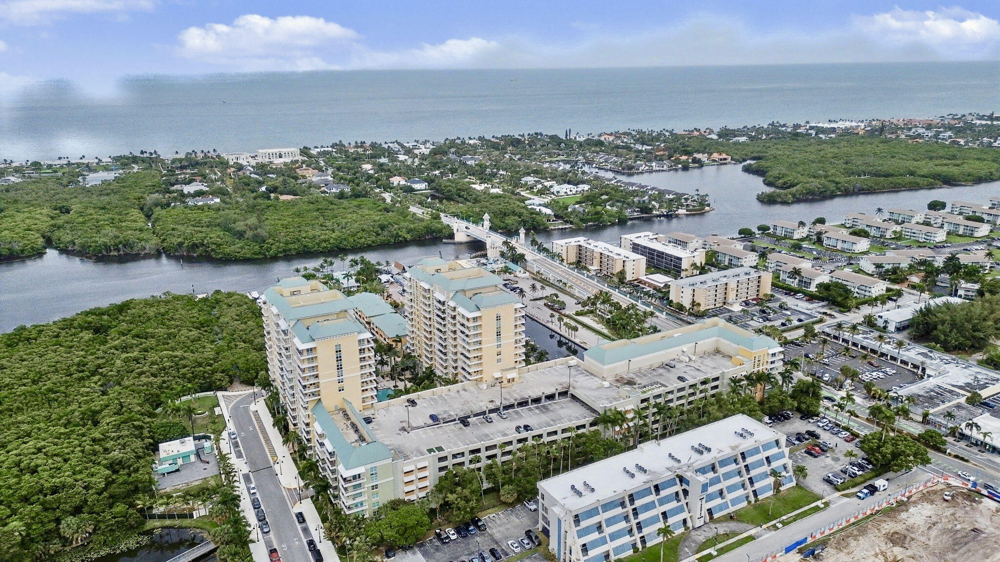 625 Casa Loma Boulevard 1402
