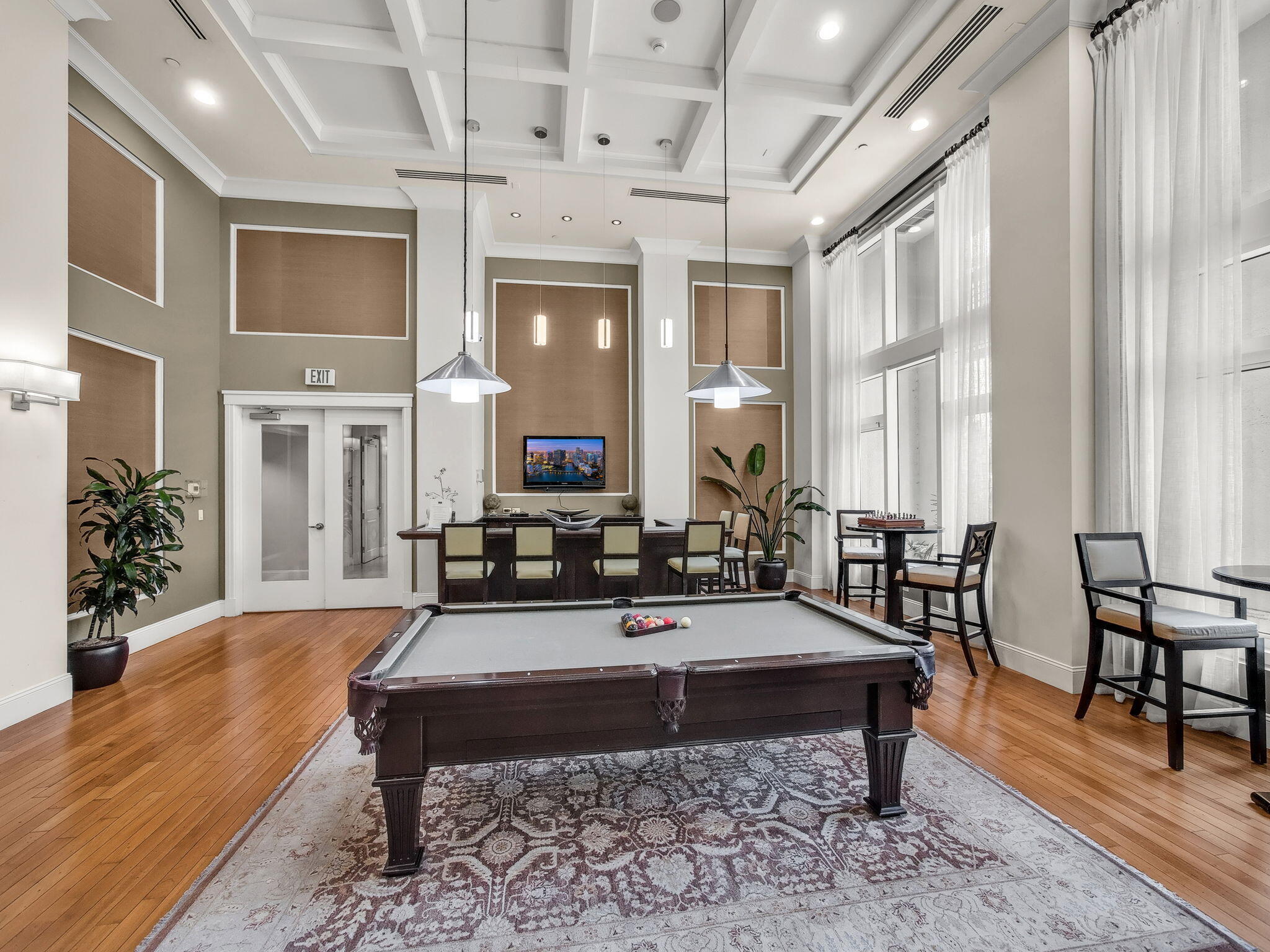 480 HIBISCUS Street 918