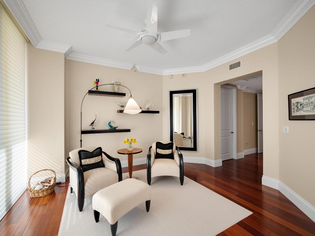 701 S Olive Avenue Unit: 2010