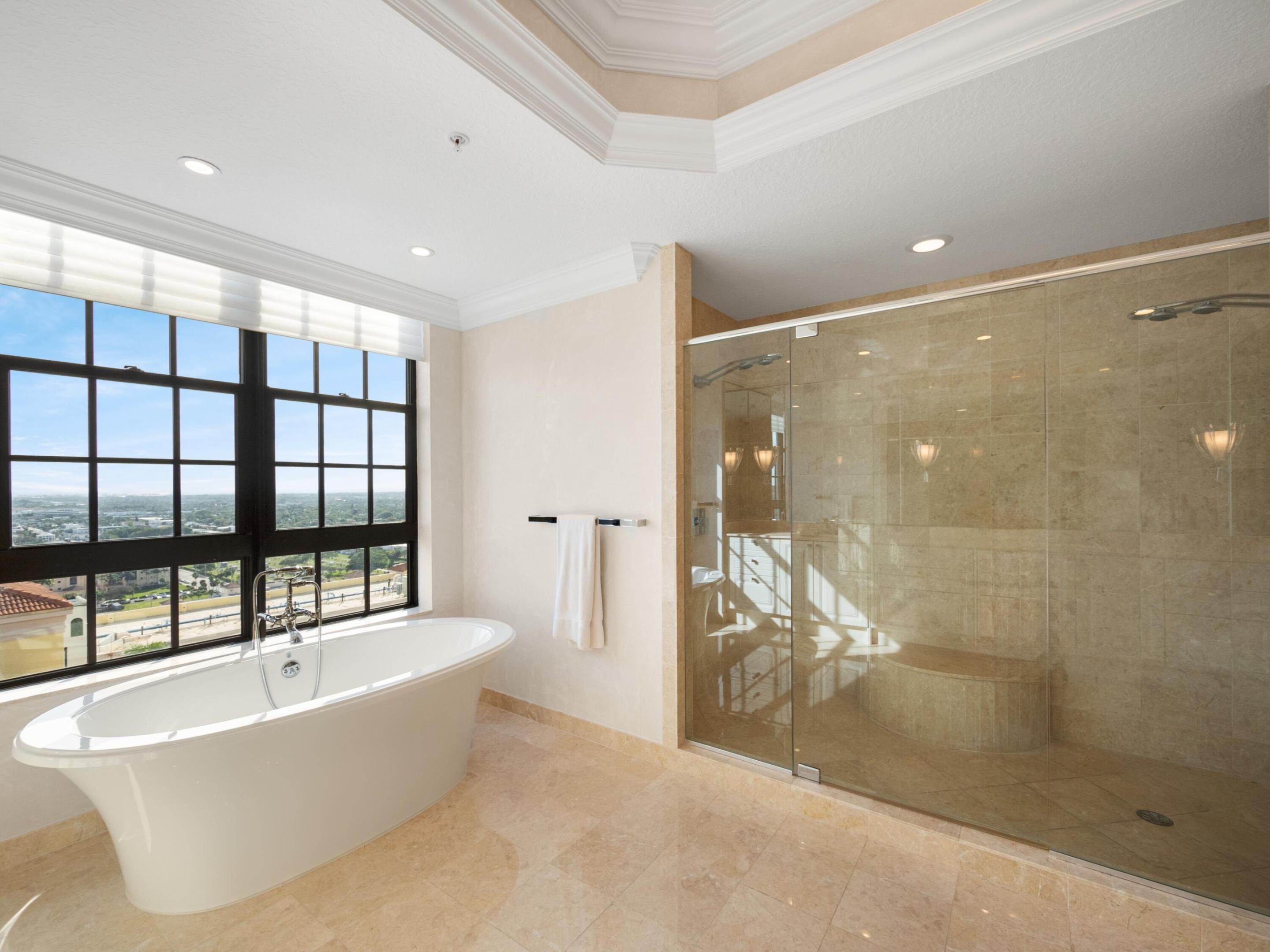 701 S Olive Avenue Unit: 2010