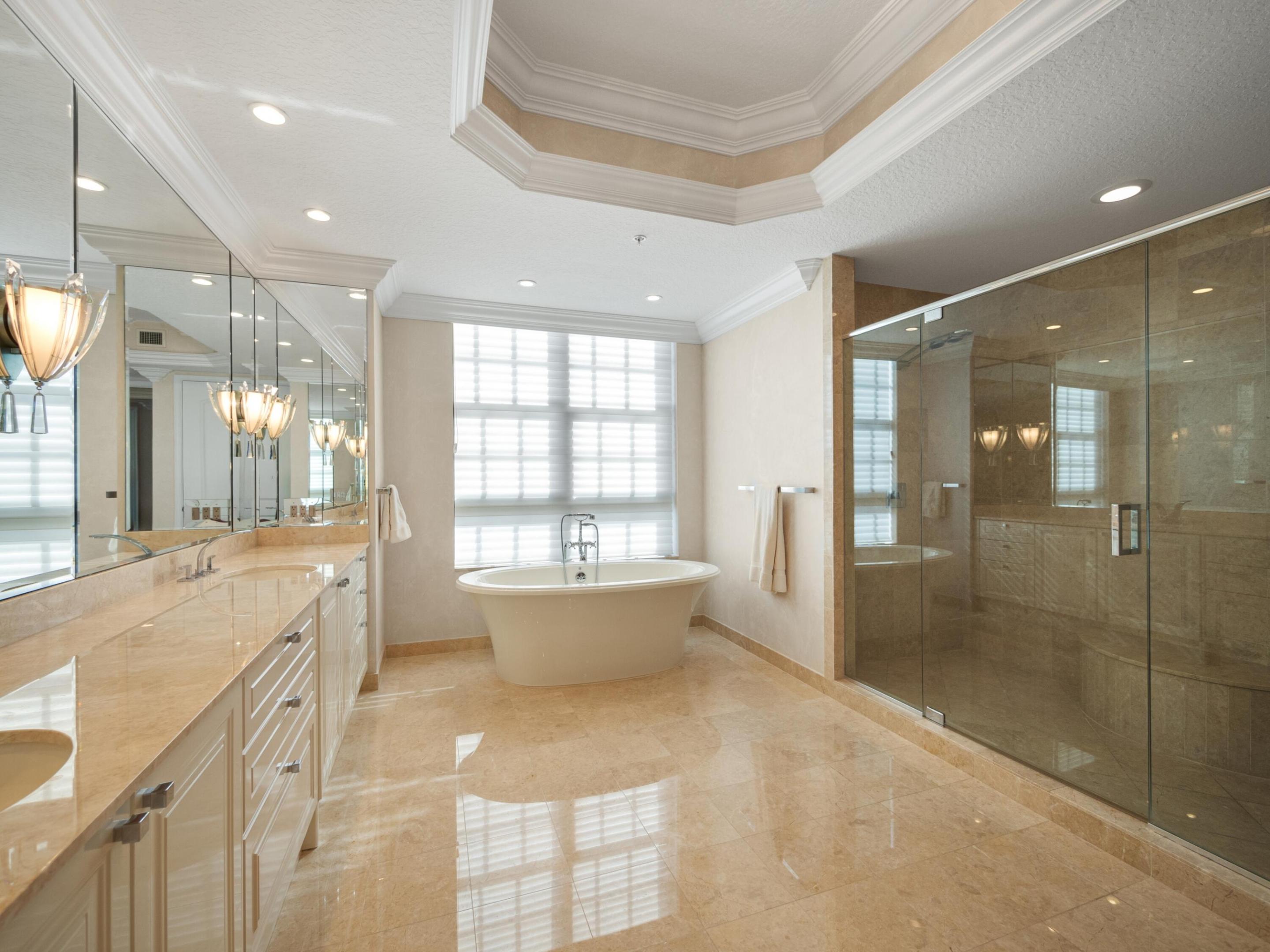 701 S Olive Avenue Unit: 2010