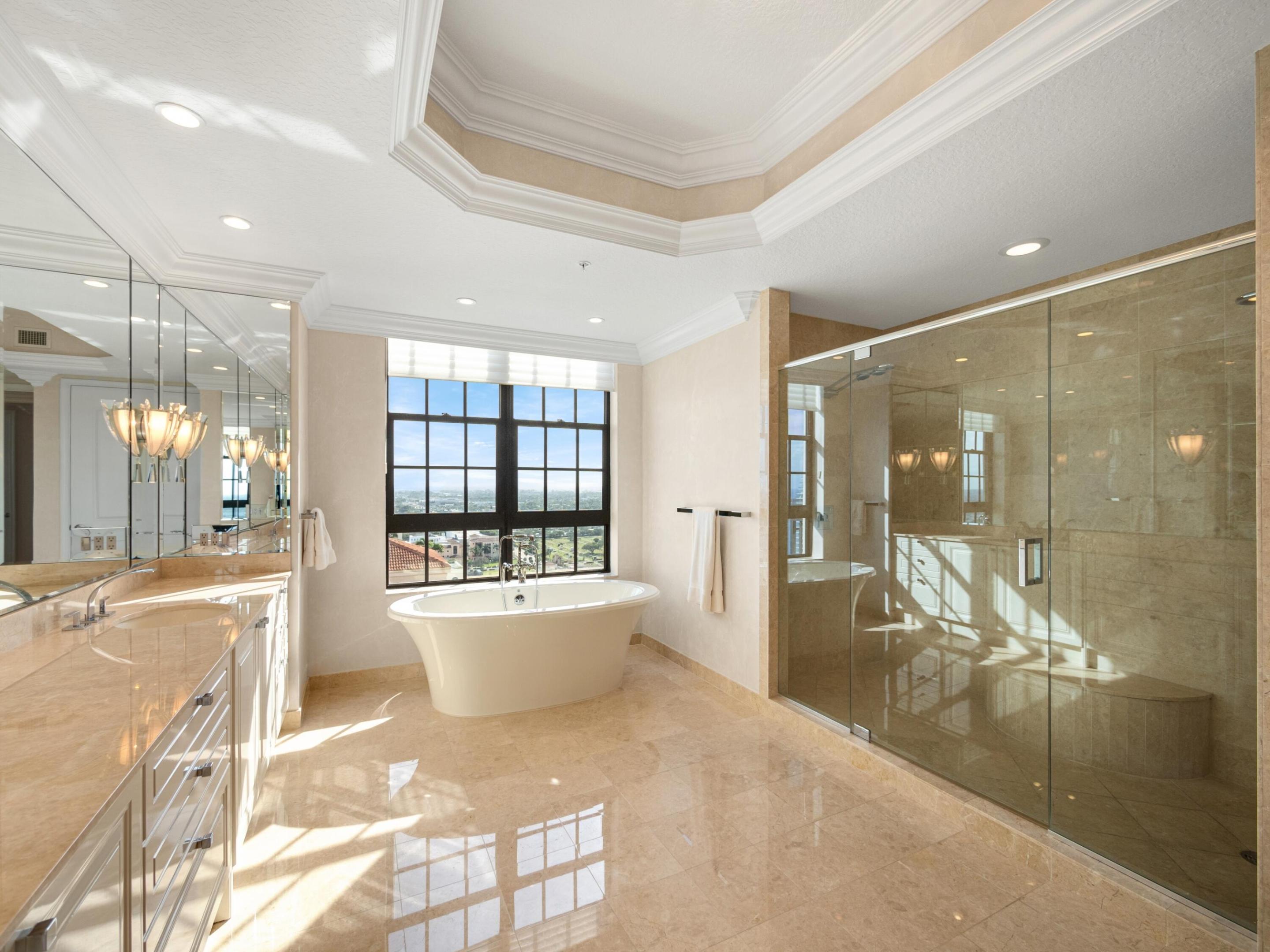 701 S Olive Avenue Unit: 2010