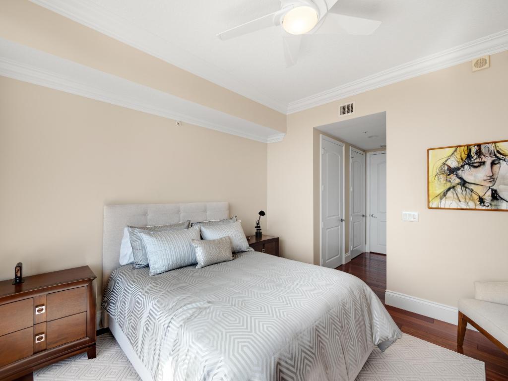 701 S Olive Avenue Unit: 2010