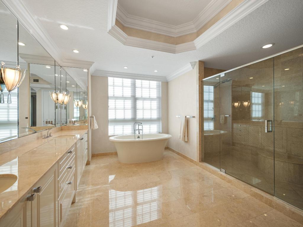 701 S Olive Avenue Unit: 2010