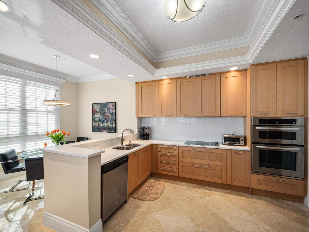 701 S Olive Avenue Unit: 2010