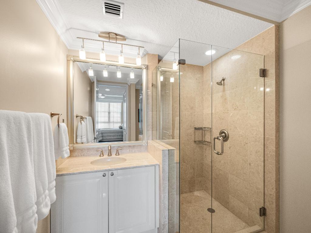 701 S Olive Avenue Unit: 2010