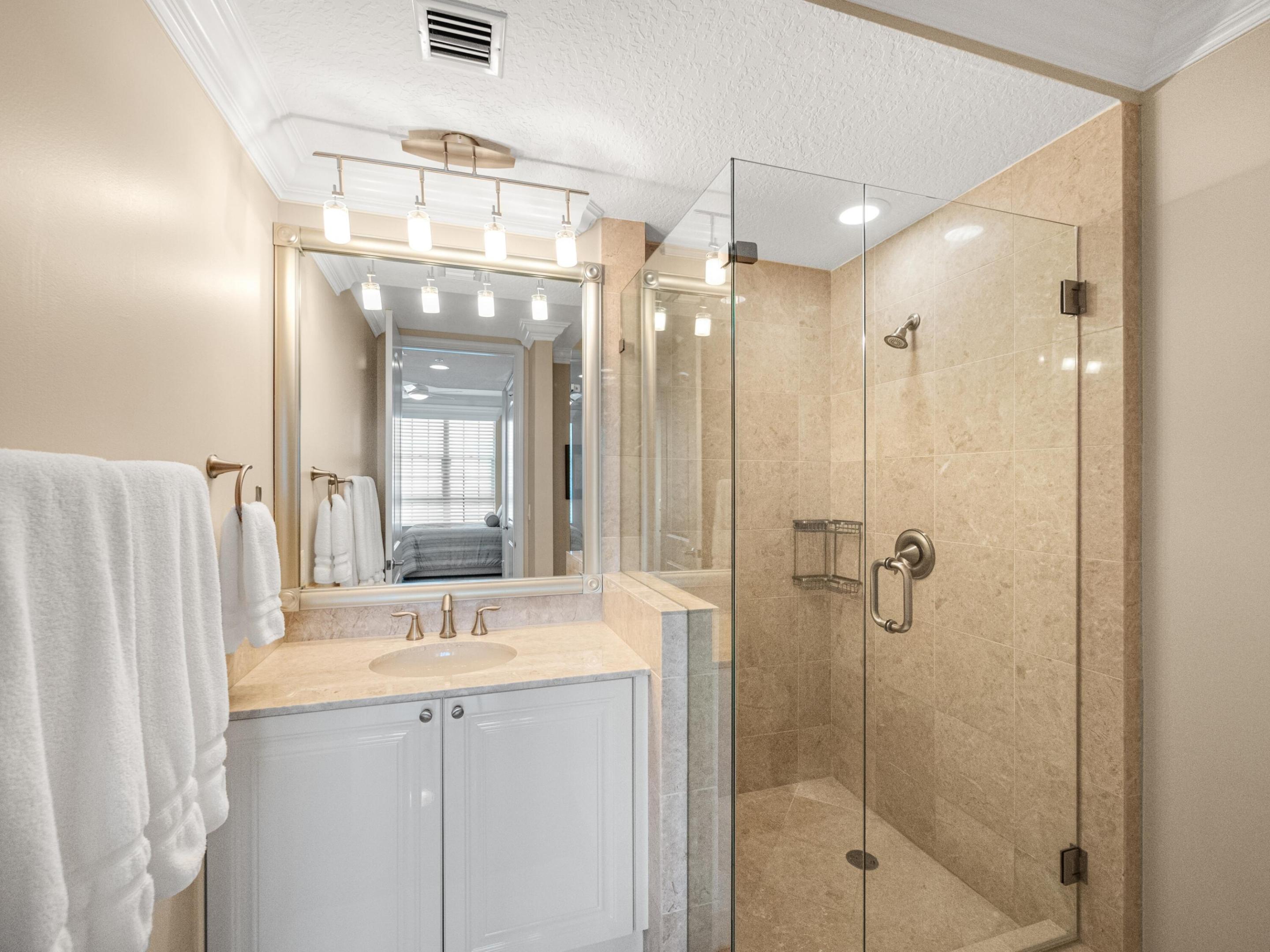 701 S Olive Avenue Unit: 2010