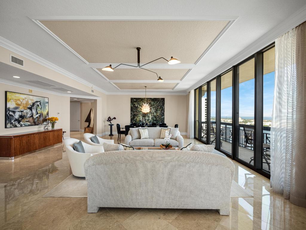 701 S Olive Avenue Unit: 2010