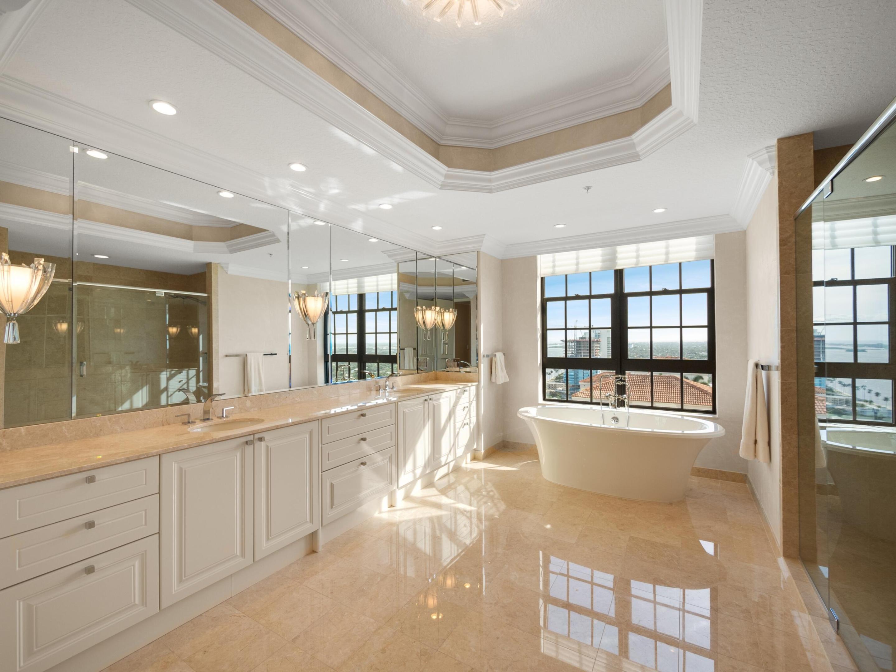 701 S Olive Avenue Unit: 2010