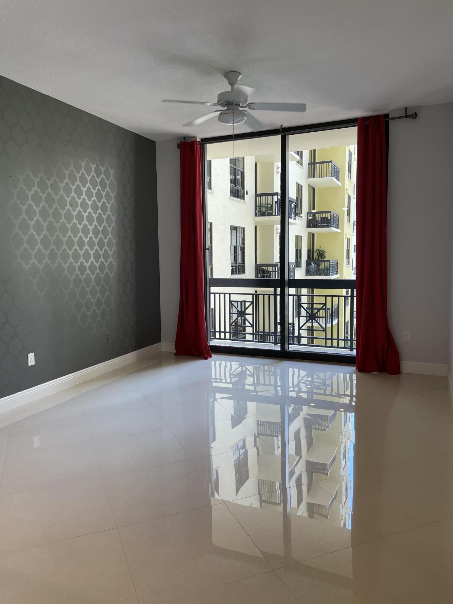 701 S Olive Avenue 810