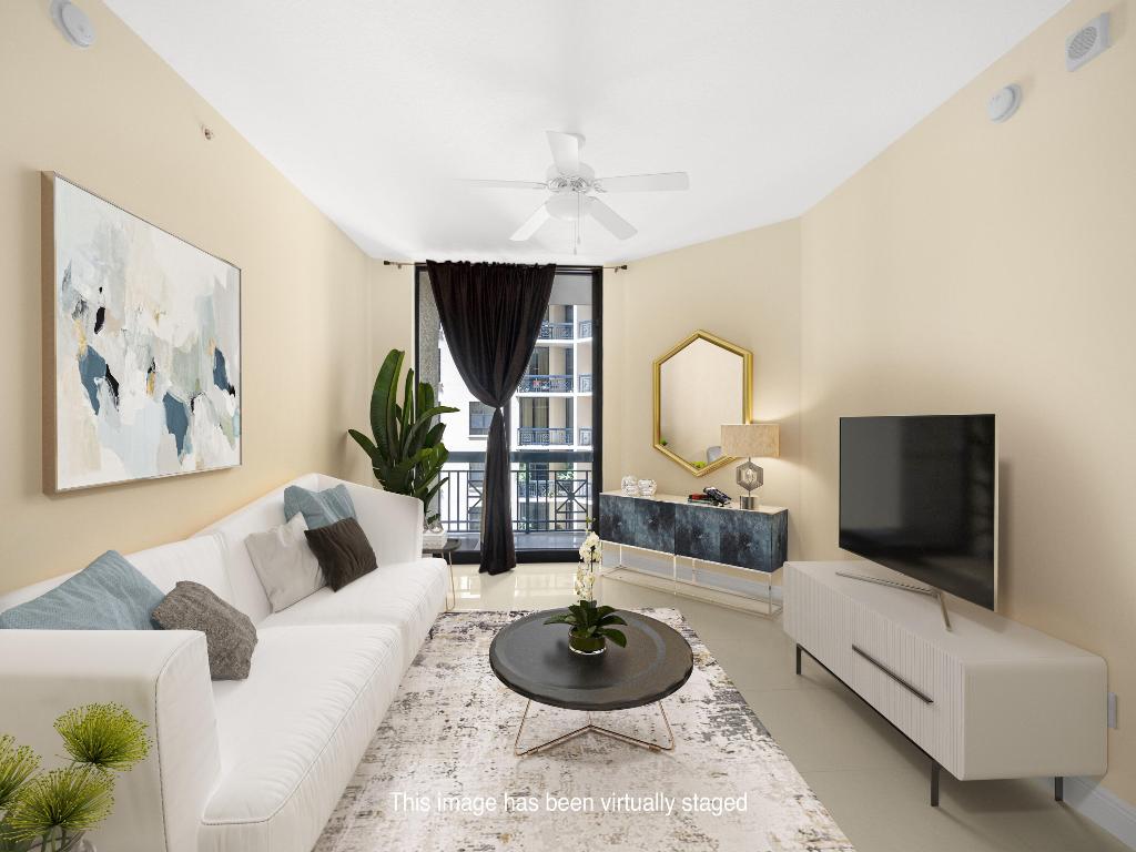 701 S Olive Avenue 1012