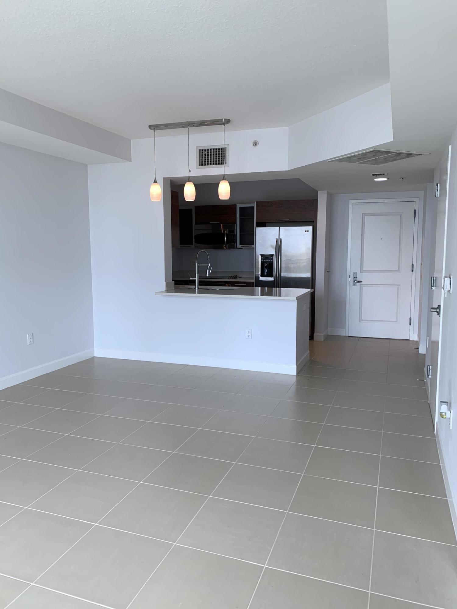 480 Hibiscus Street 918