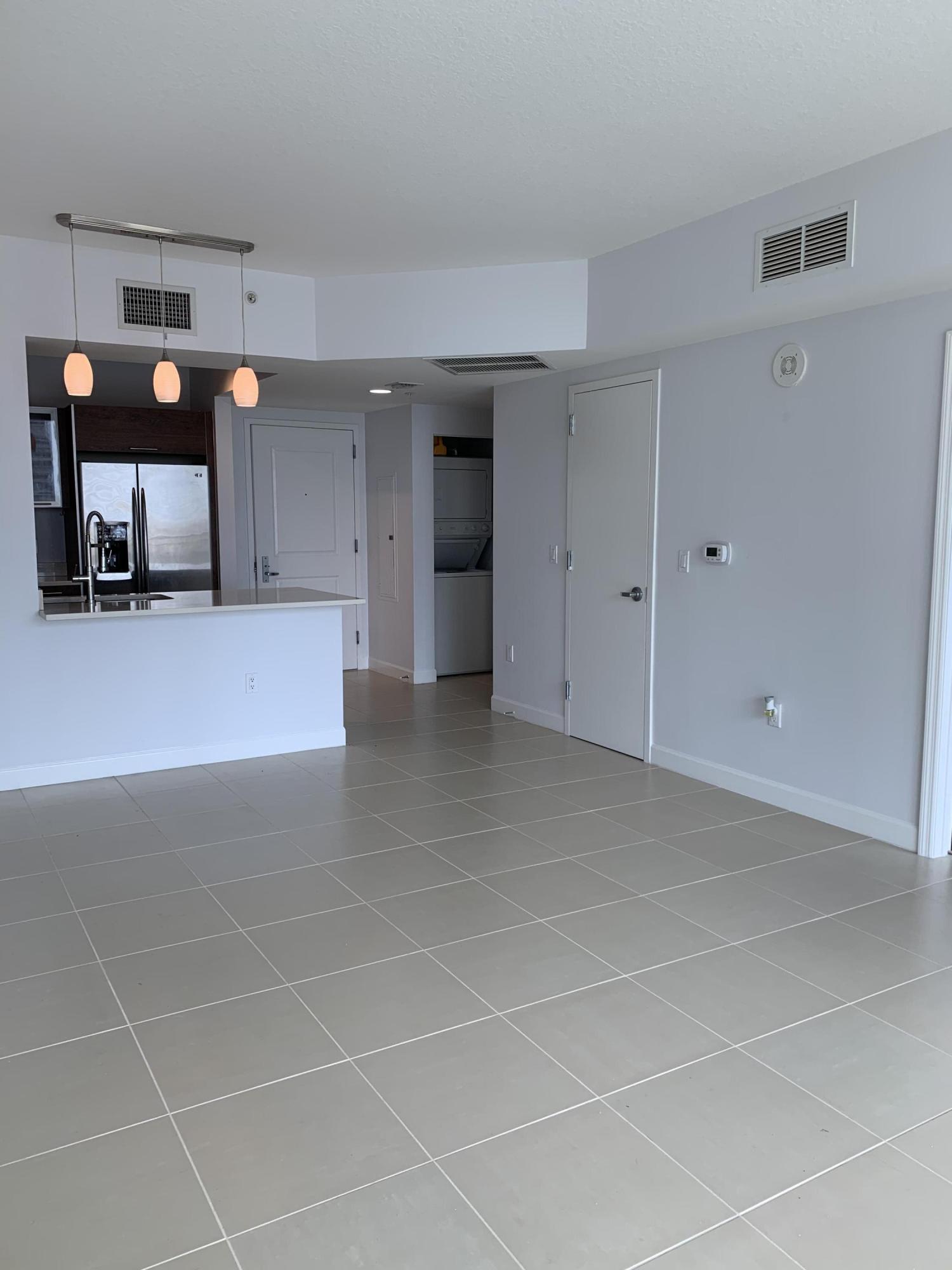 480 Hibiscus Street 918