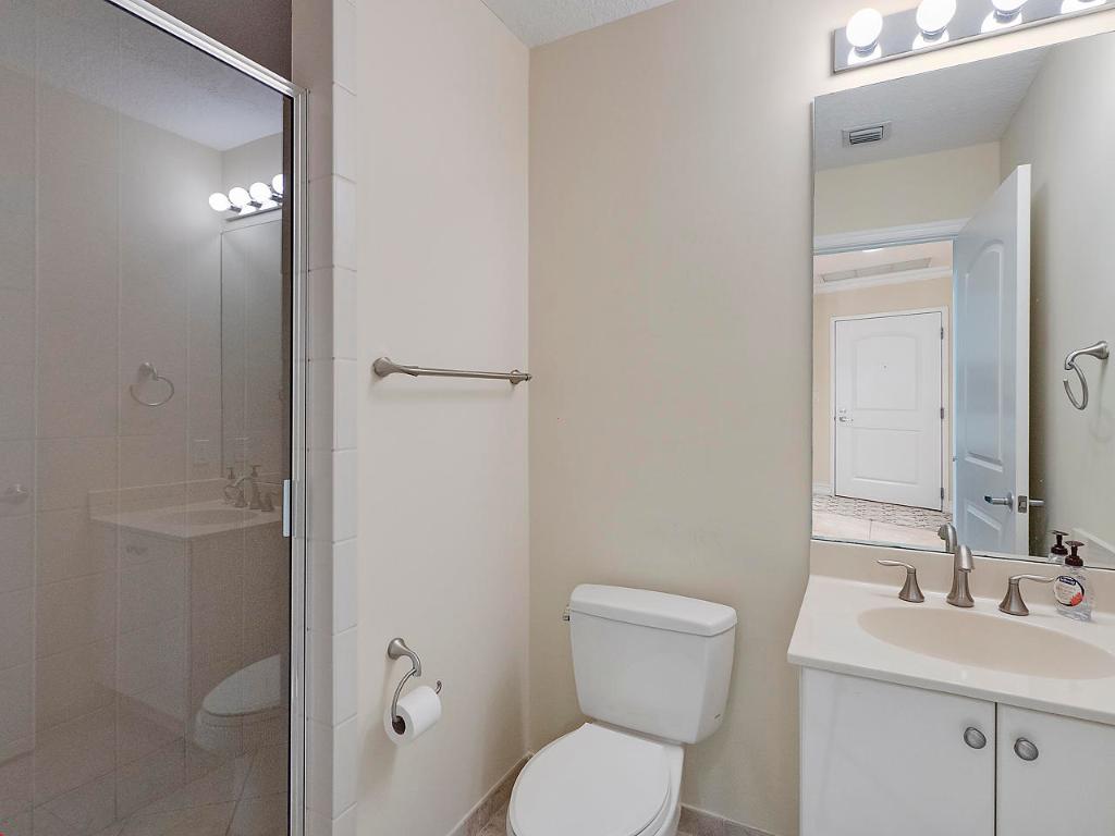 701 S Olive Avenue 1105