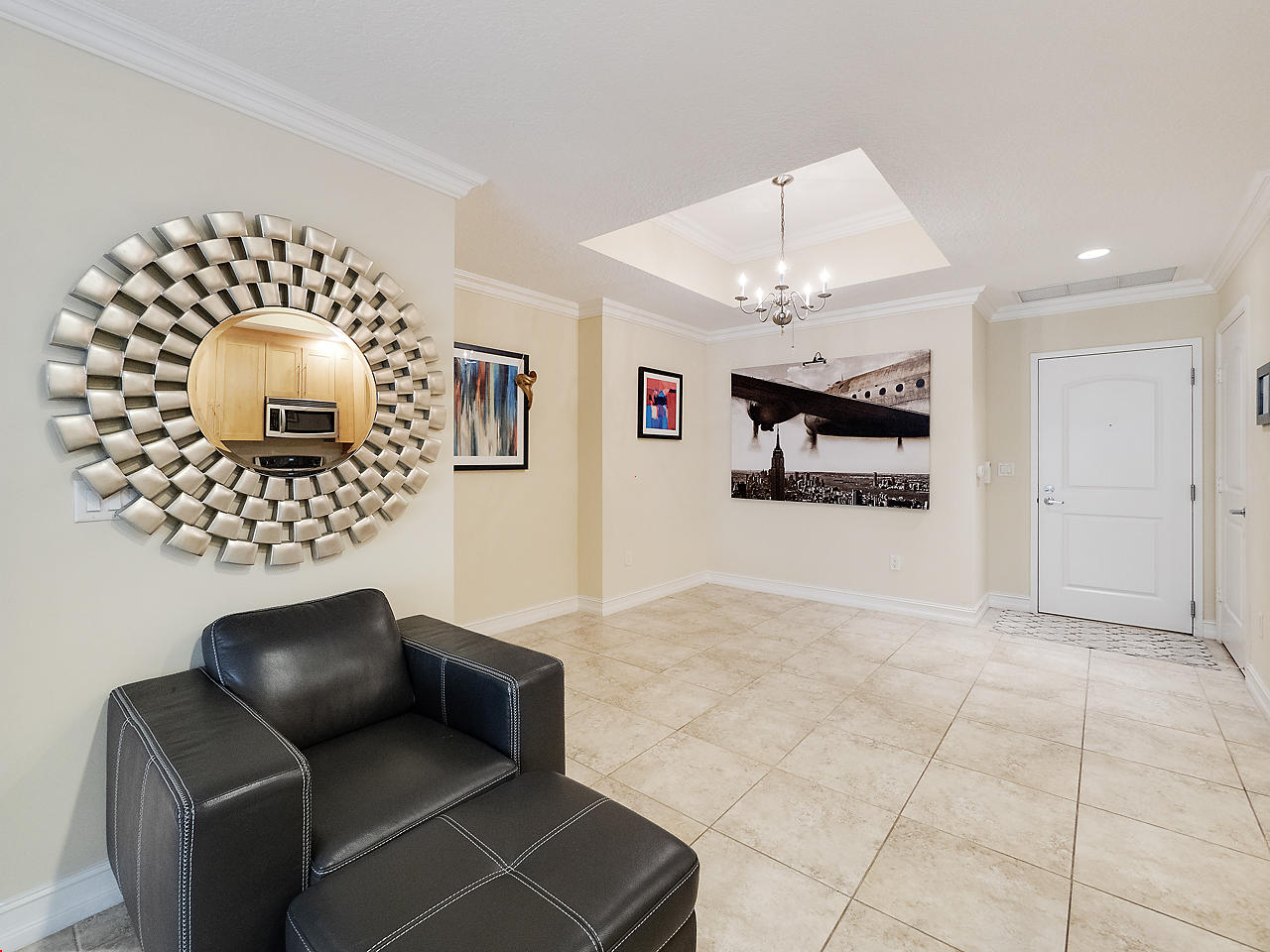 701 S Olive Avenue 1105