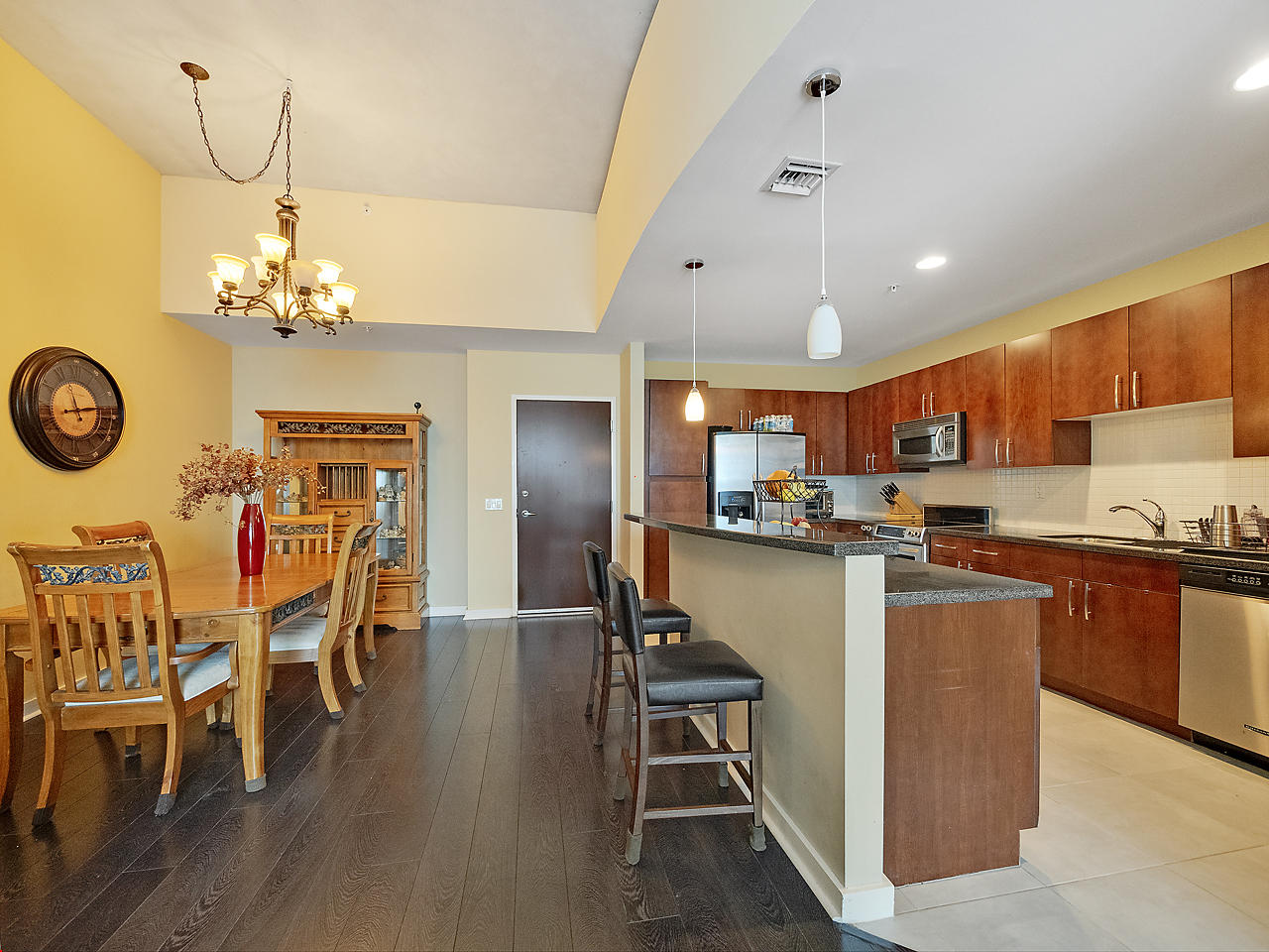 300 S Australian Avenue 1606