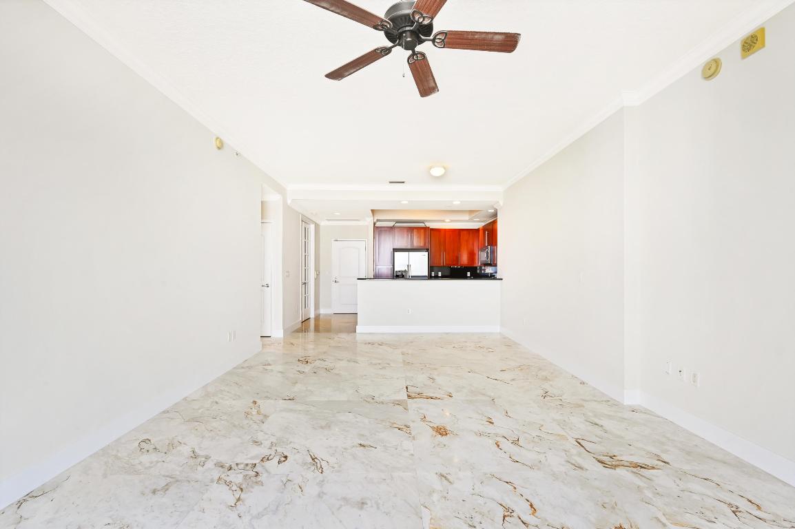 701 S Olive Avenue 1521