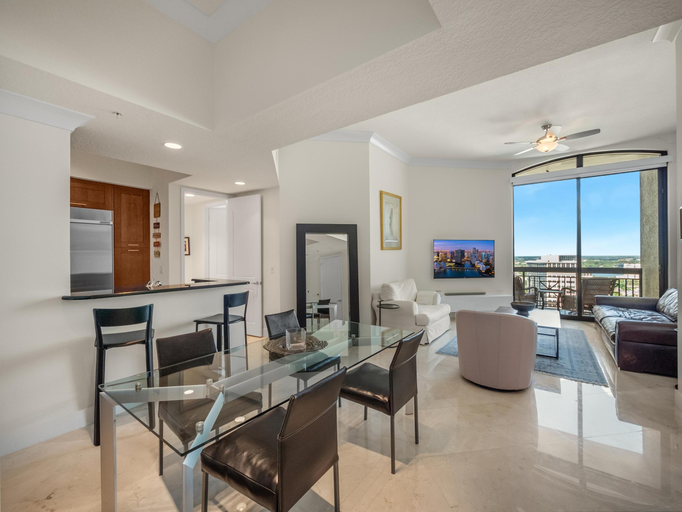 701 S Olive Avenue 2117