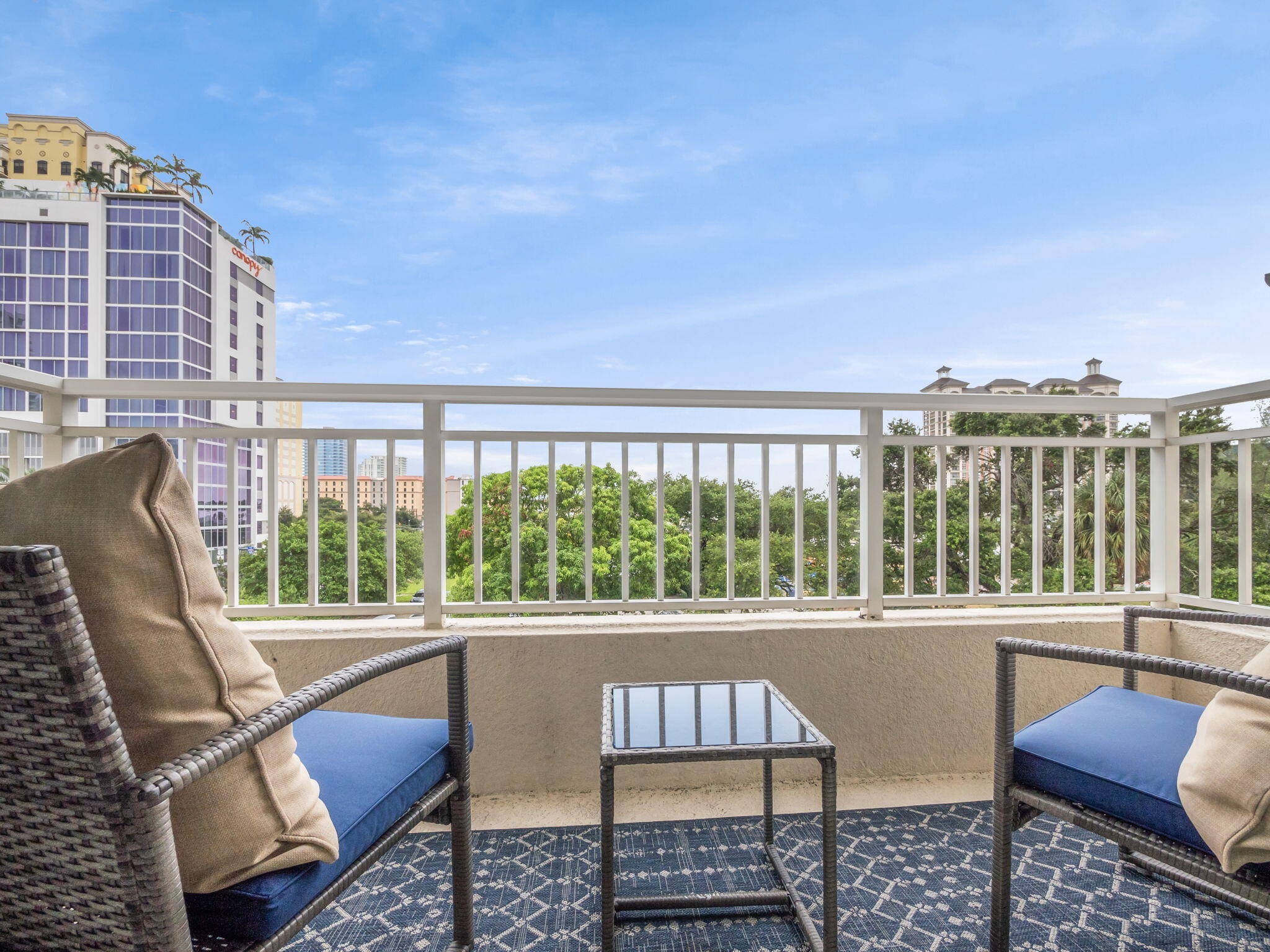 480 Hibiscus Street 341