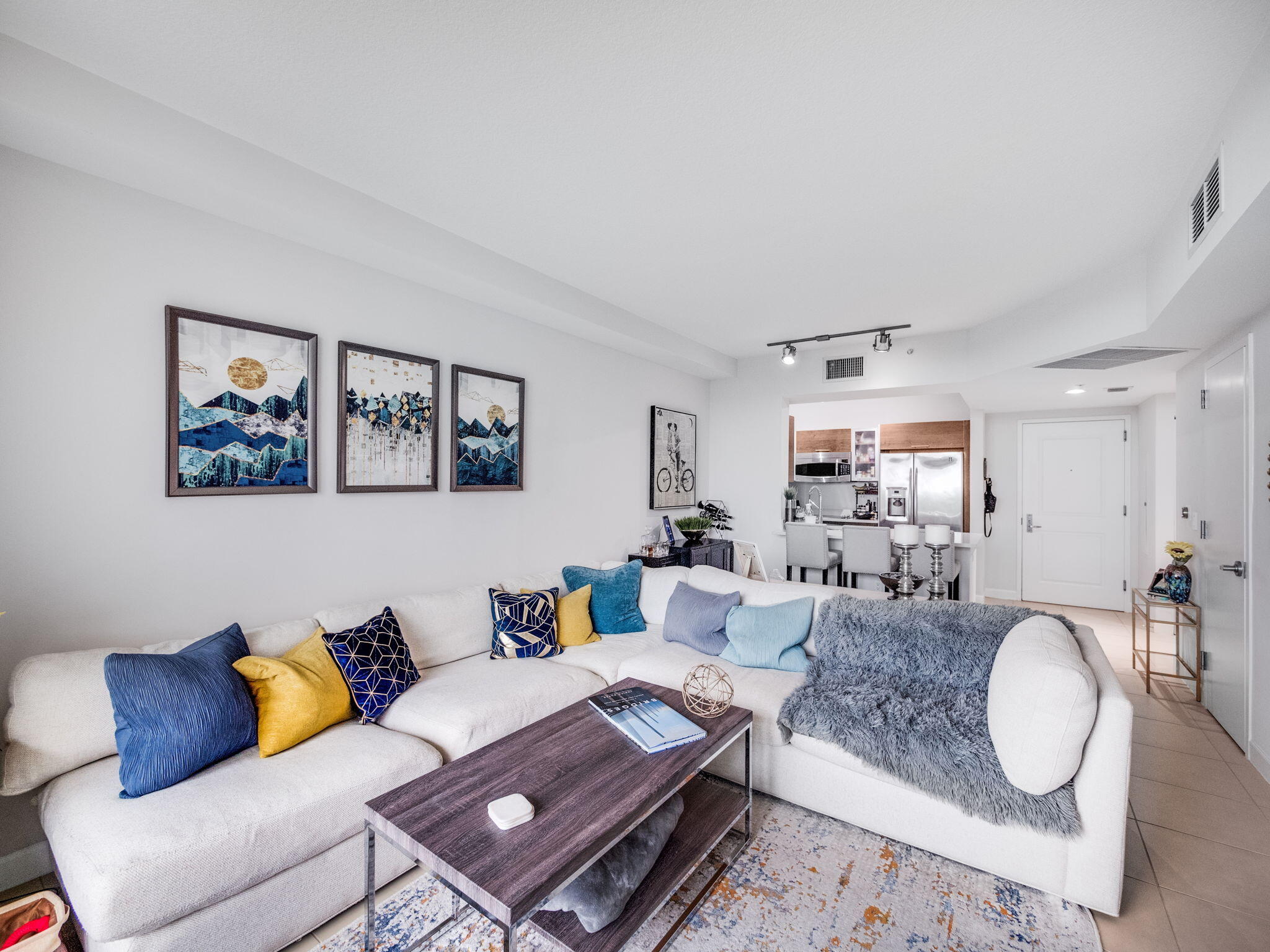 480 Hibiscus Street 341