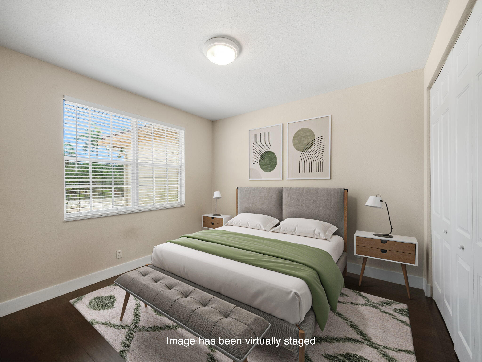 605 NW 25th Avenue