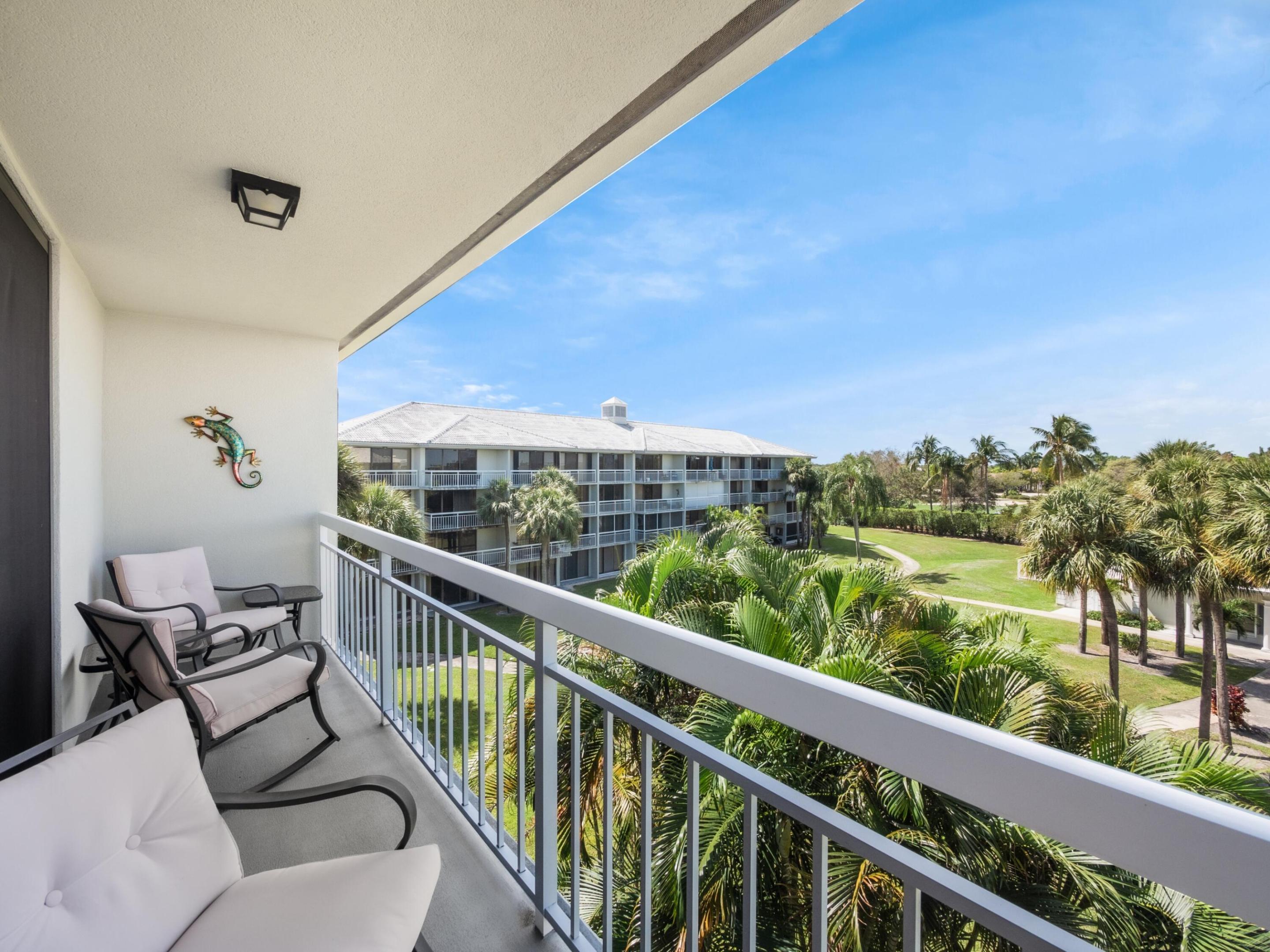 2621 Village Boulevard 404