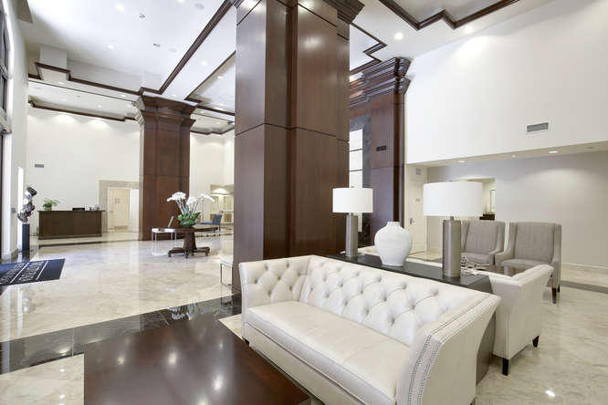 701 S Olive Avenue 1405