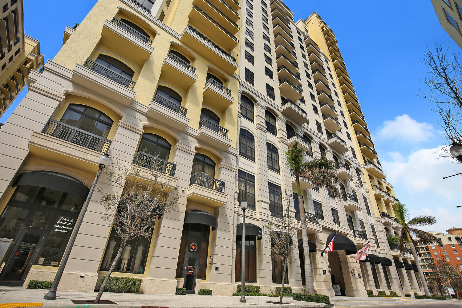 701 S Olive Avenue 1405