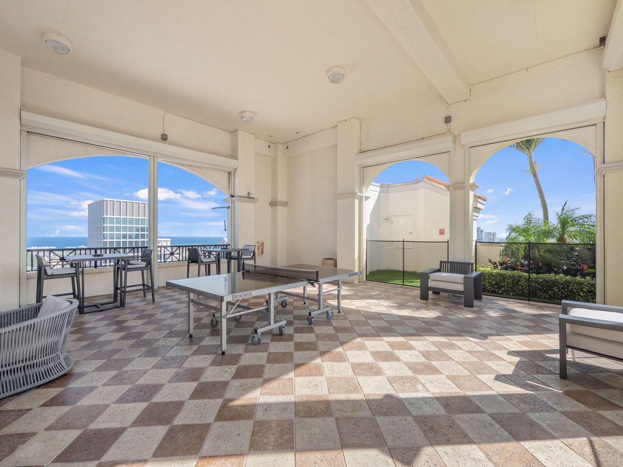 701 S Olive Avenue 1405