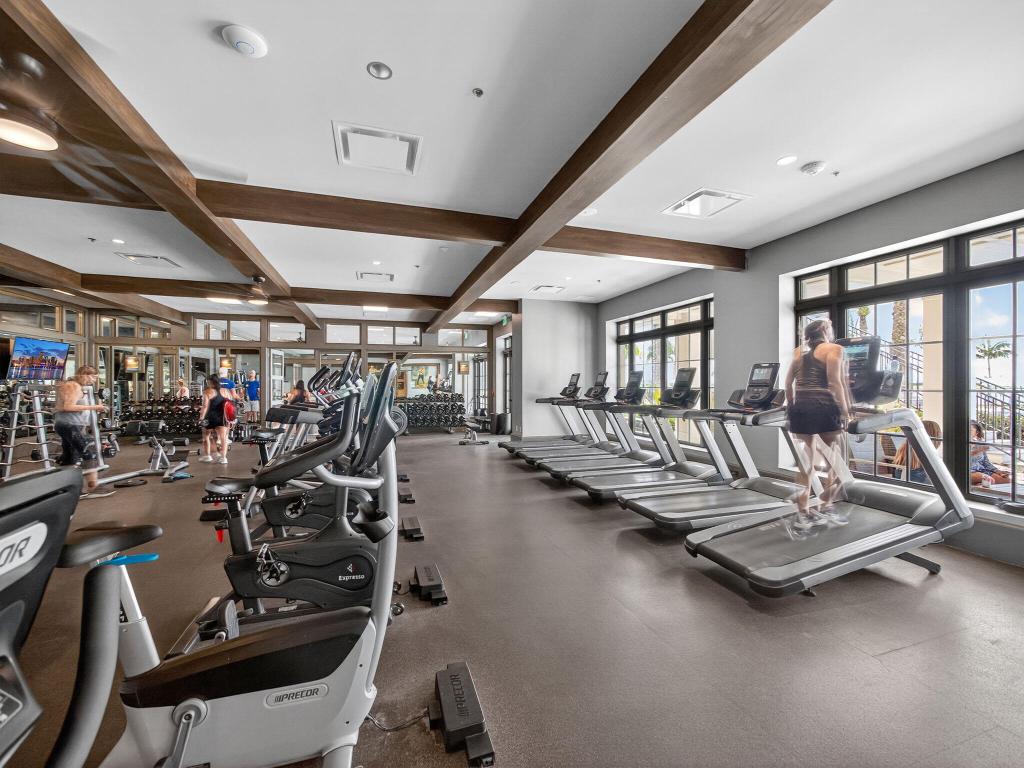 19655 Split Rail Run