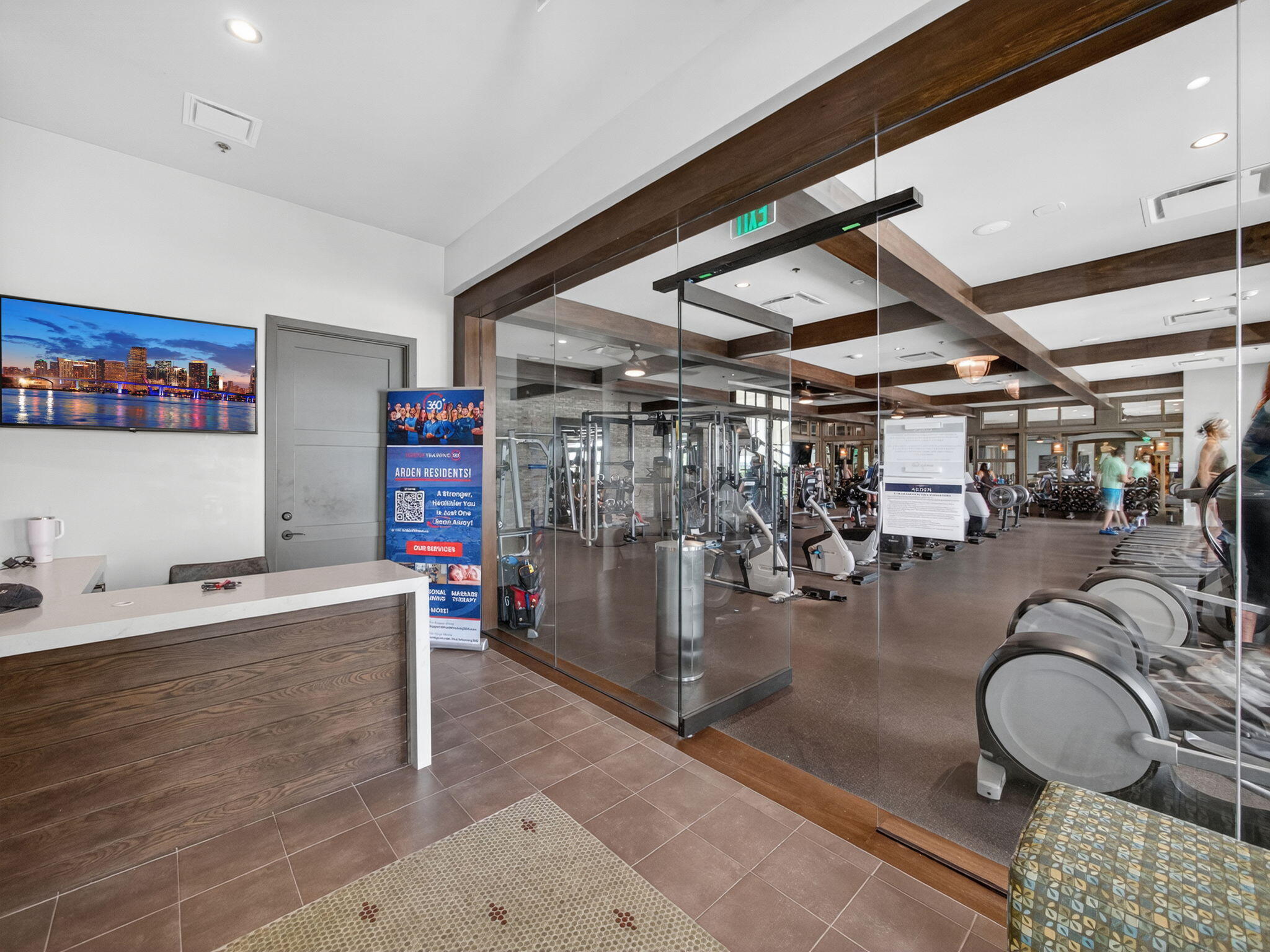 19655 Split Rail Run