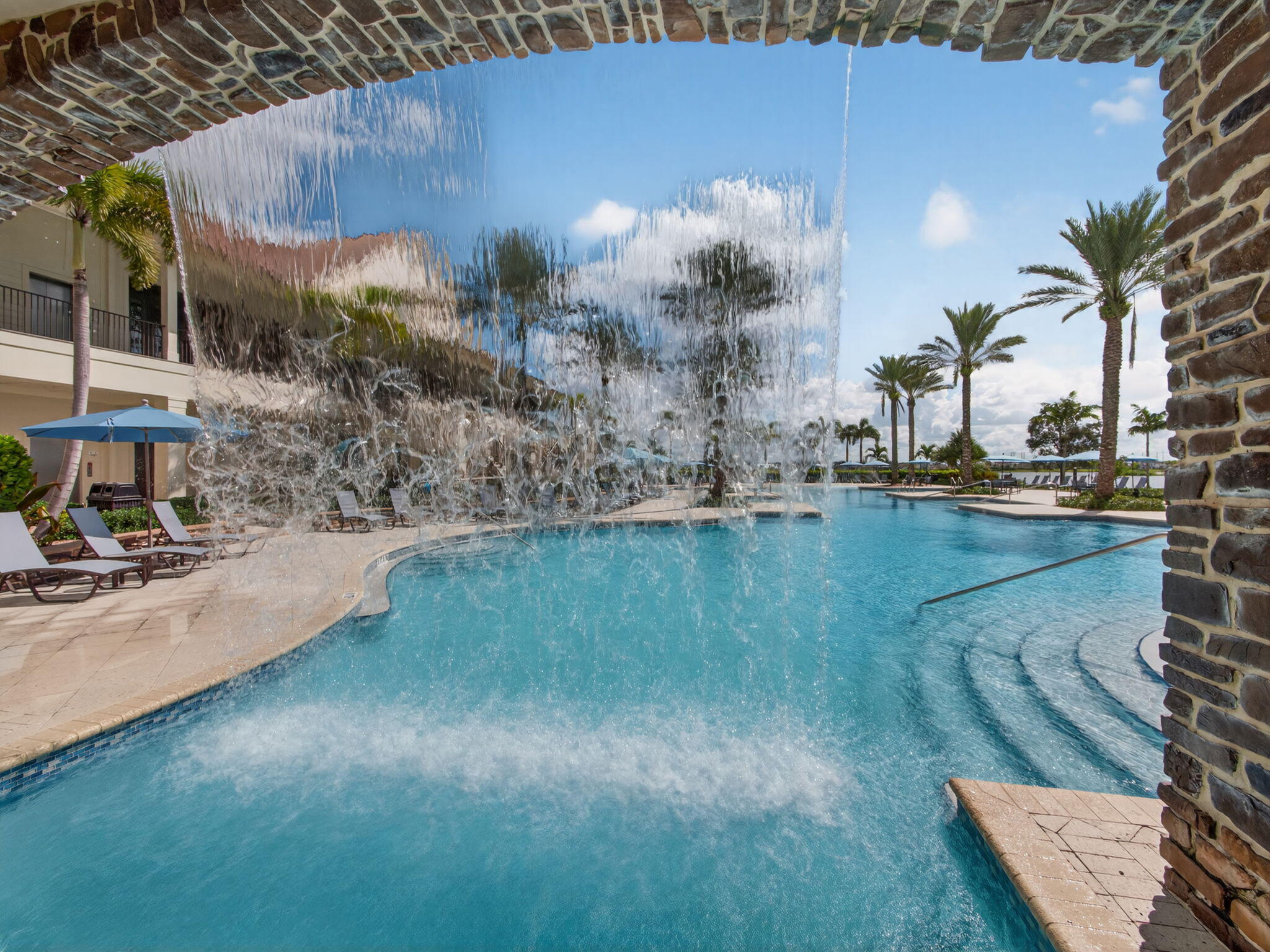 19655 Split Rail Run