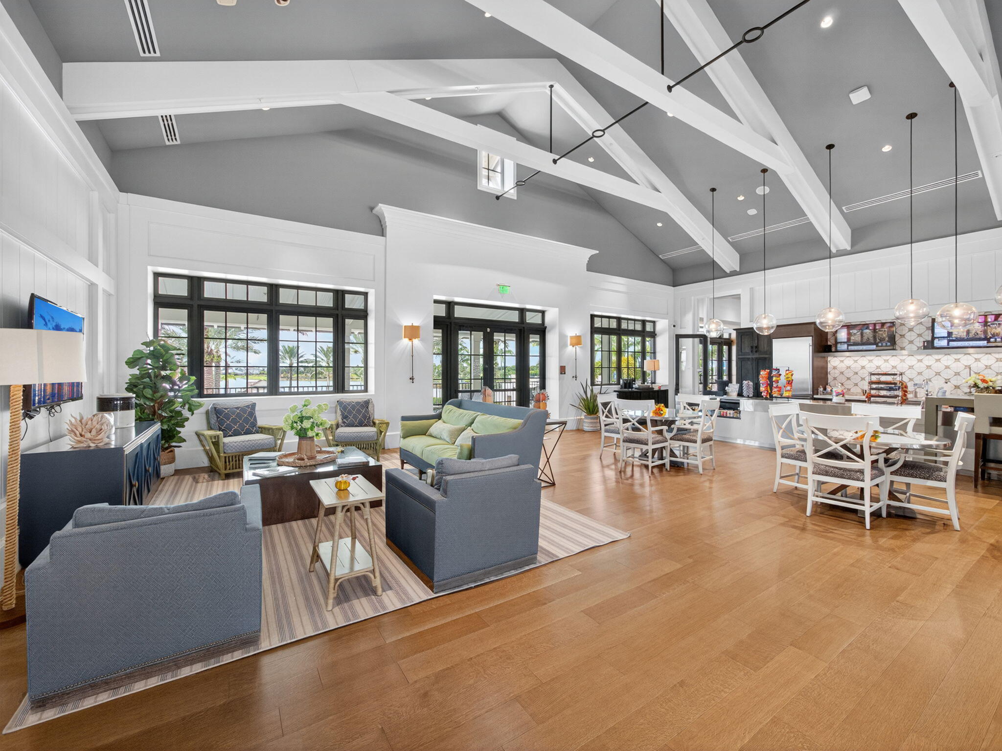 19655 Split Rail Run