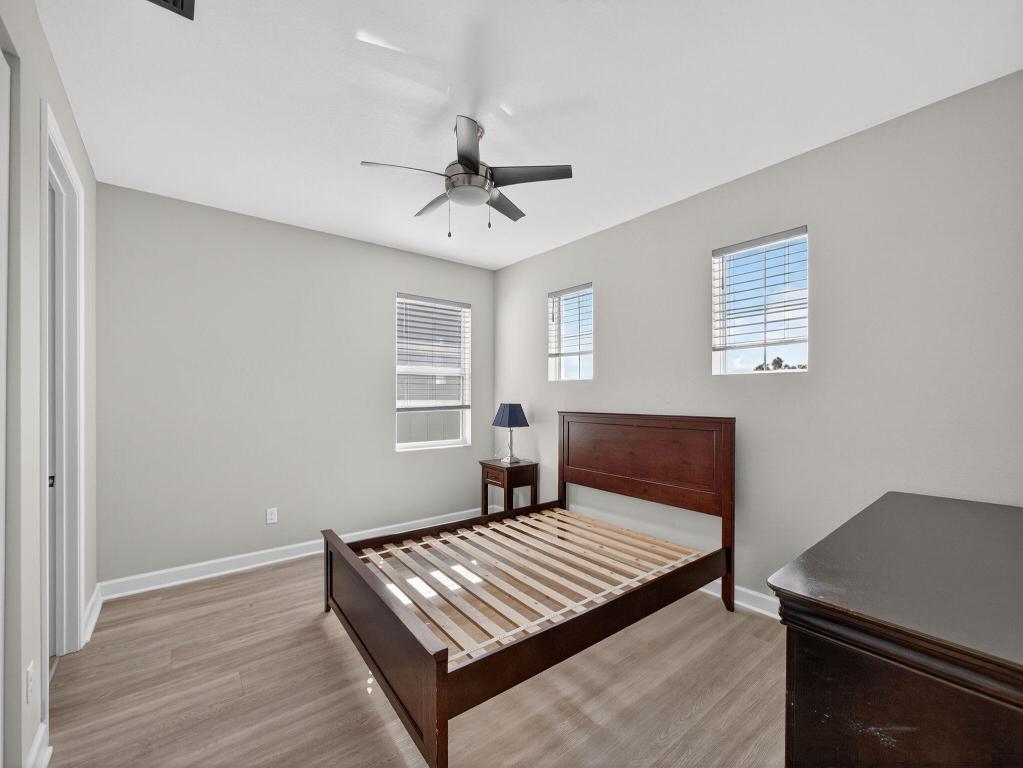 19655 Split Rail Run